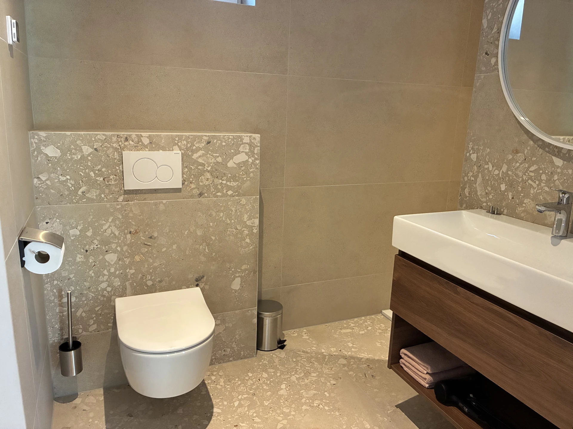 HofvanHeulerbroek bed and breakfast toilet de kraanvogel